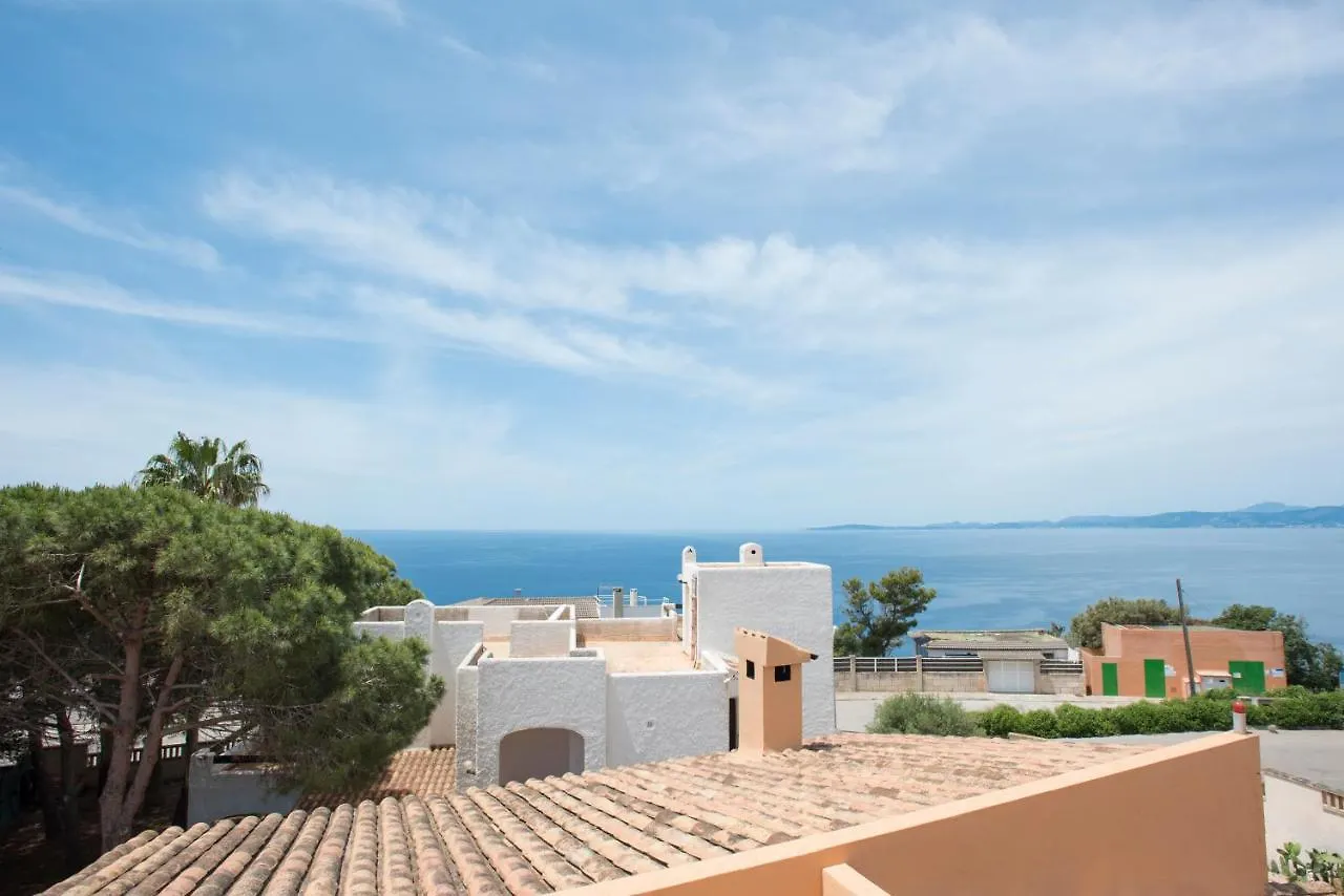 Villa Badia Blava 0*,